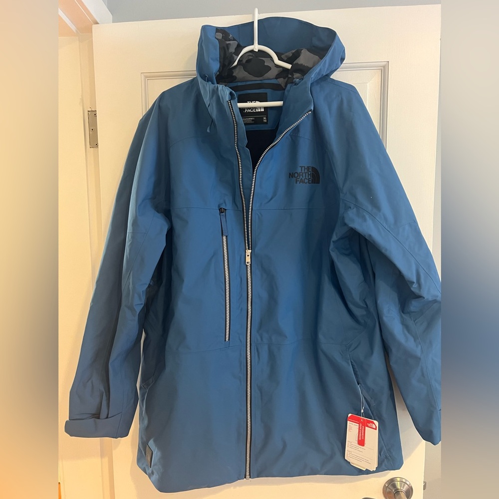 NWT- The North Face- XL Men’s REPKO Jacket - Blue